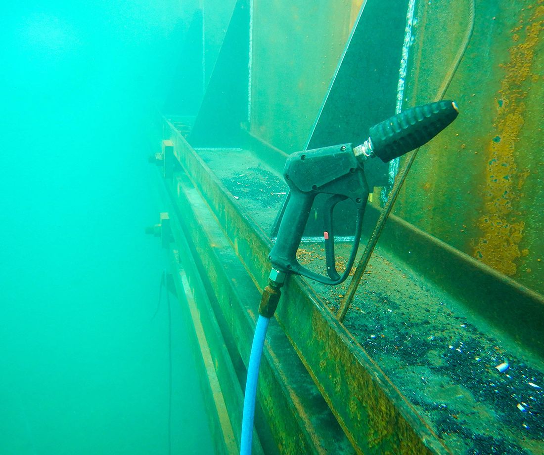 E. A. Dykkerservice Nuuk